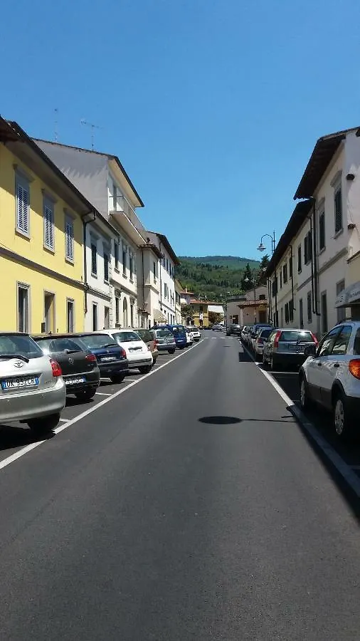 Hotel Il Nido della Formica Colonnata 0*,  Italia